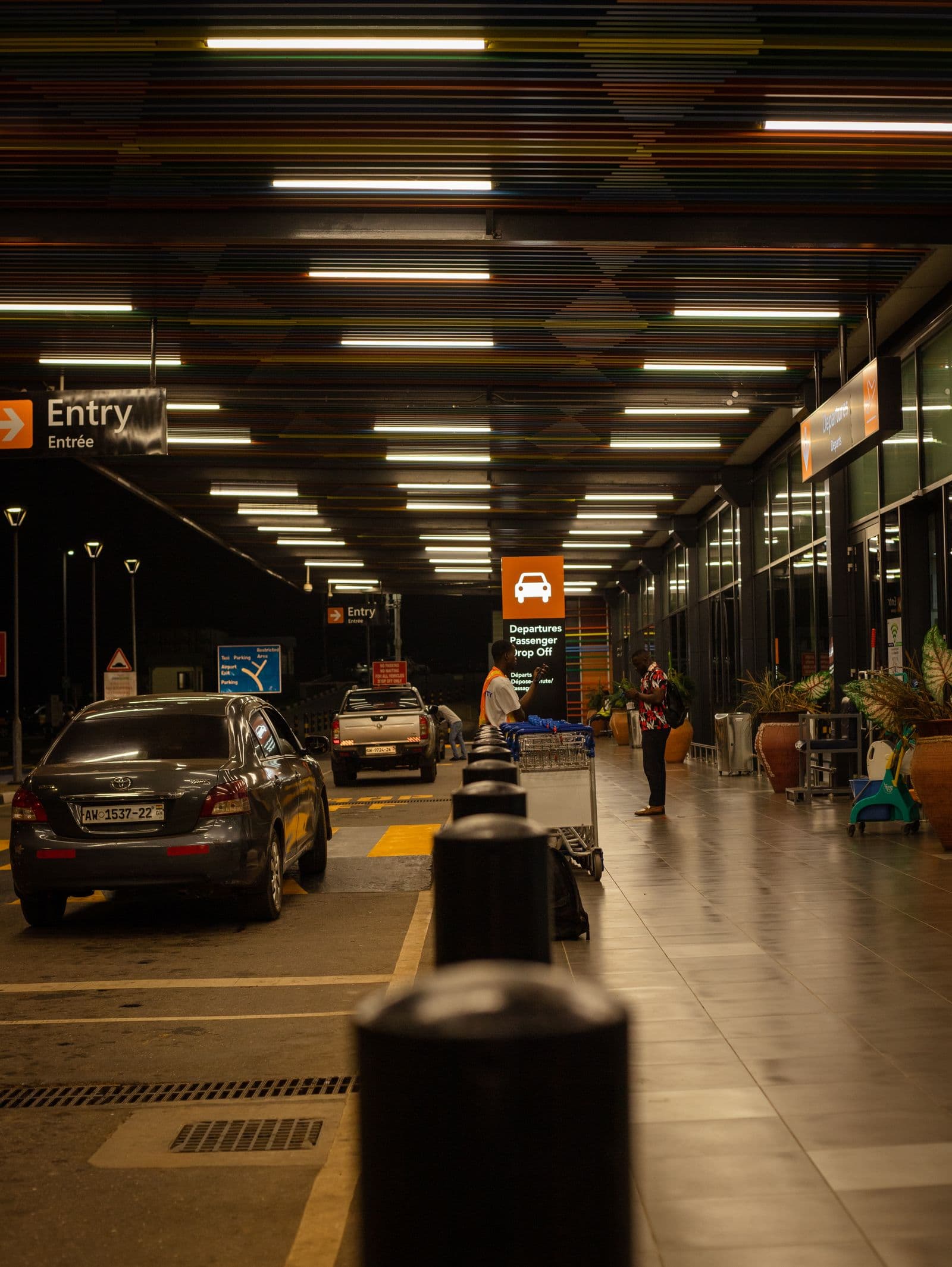 Airport Drop-Off Fees Climb a Third: A Small Charge With Big Cost-Structure Signals